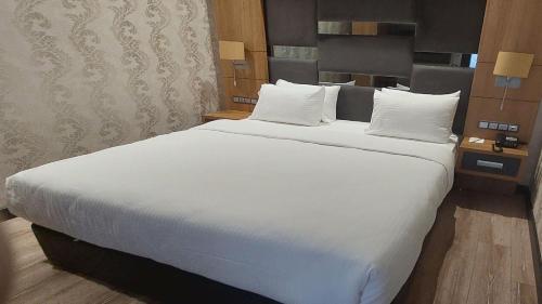 Ένα ή περισσότερα κρεβάτια σε δωμάτιο στο Holiday Inn - Trabzon-East by IHG