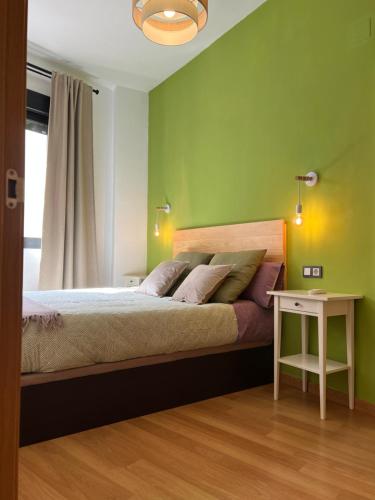 Amazing Apartment in the Heart of Malaga POOL & FREE PARKING