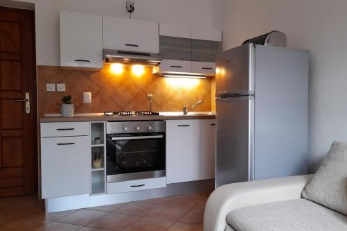 Apartments with parking space Pula - 20673