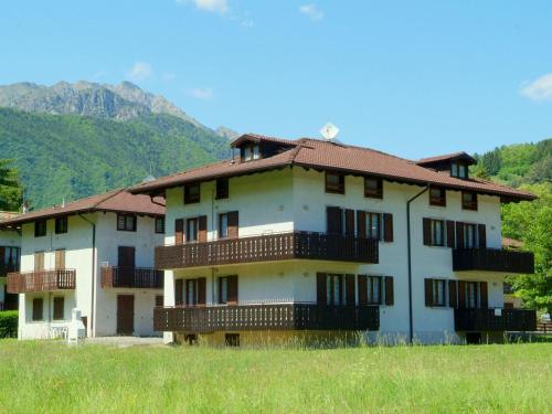 Holiday Home Garden Barbecue Lake Ledro City Centre