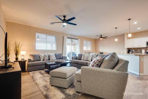 Entire Beautiful, Spacious, Comfortable, Brand New