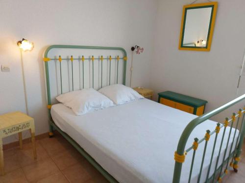 Posteľ alebo postele v izbe v ubytovaní Grau d'Agde : Appartement 3 pièces avec terrasses à 20m de la plage - FR-1-423-265