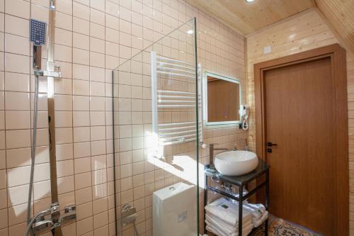 Ванна кімната в Reserve Resort Lagodekhi