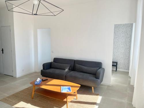 Et opholdsområde på Appartement Gabriel Centre ville départ Ferry