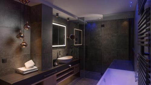 LUNARIS Wellnessresortにあるバスルーム