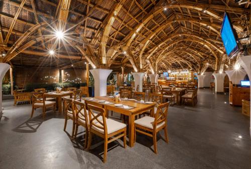 Restaurace v ubytování Stelia Beach Resort