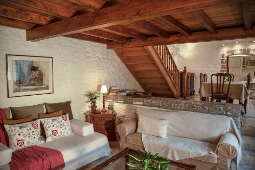 Gallery image of Mansion Eugenie in Hydra