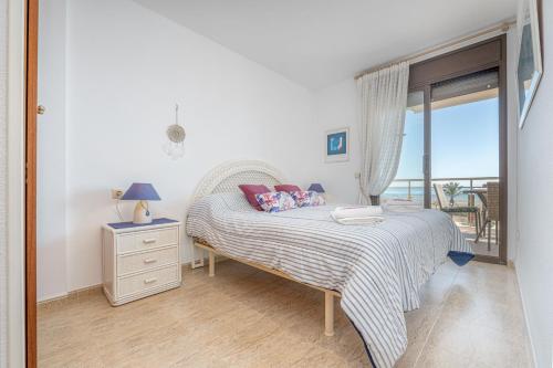 Apart-rent Apartamento Mirablau 0085 con vista al mar