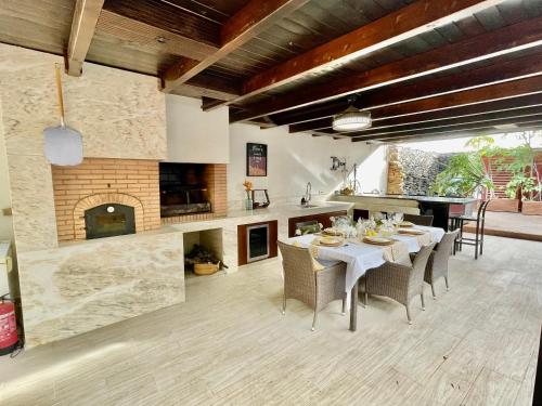 Chalet exclusivo bonalba, Alicante – Precios actualizados 2023