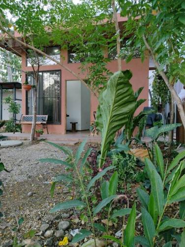 Private Tiny House in a very quiet zone.