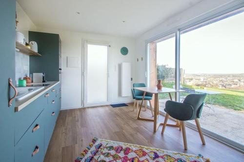 Η κουζίνα ή μικρή κουζίνα στο Le Panoramik - Pont-Réan