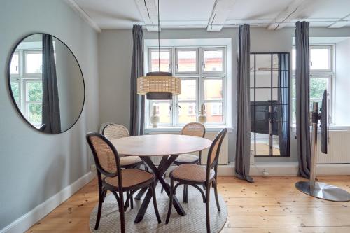 Fotografie z fotogalerie ubytování Cozy Apartment in Central Copenhagen By Marble Church v Kodani