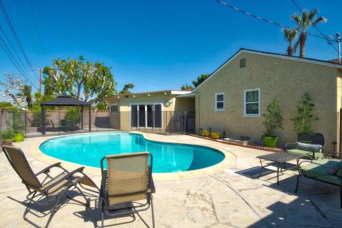 Spacious and Magical Vacation Rental near Disneyland and Anaheim Convention Center Reg2022-00044