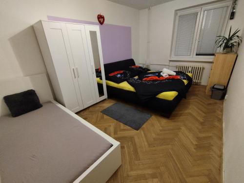 Postel nebo postele na pokoji v ubytování apartmán Mirabella