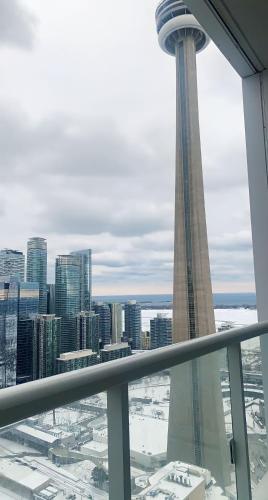 Executive 2 beds with Lakeview CN Tower Rogers Centre Toronto Island Entertainment District