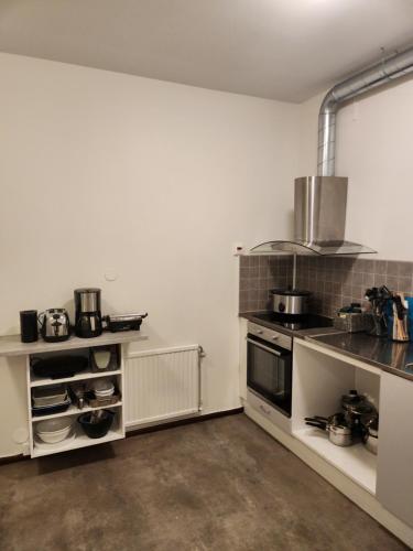 A cozinha ou cozinha compacta de Vandrarhemmet Eken