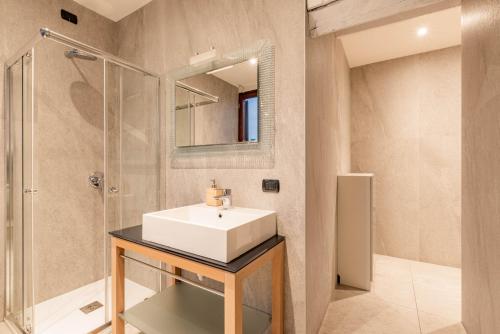 Brera Flat Near Duomo