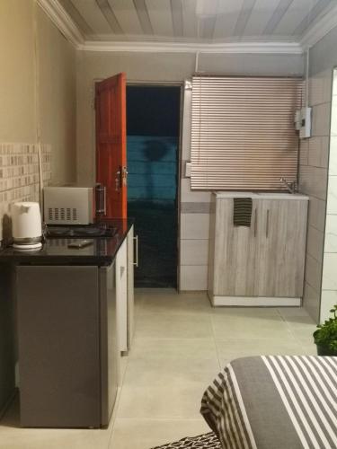 Η κουζίνα ή μικρή κουζίνα στο Comfort place 2