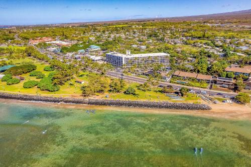 an aerial view of a resort on the beach at Island Surf 601A in Kihei