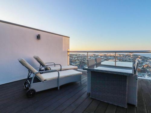 10 Quay Court – Photos 2