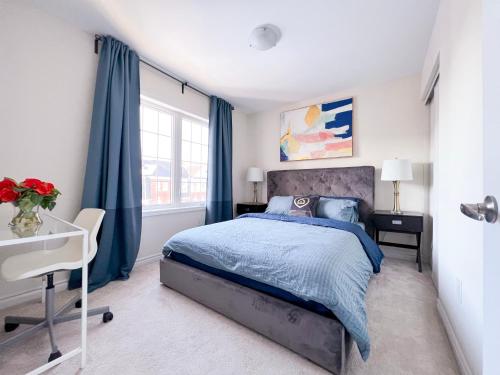 Stylish Townhouse in Milton