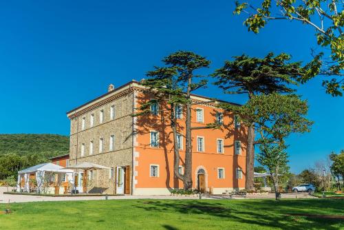 Budova, v ktorej sa hotel nachádza