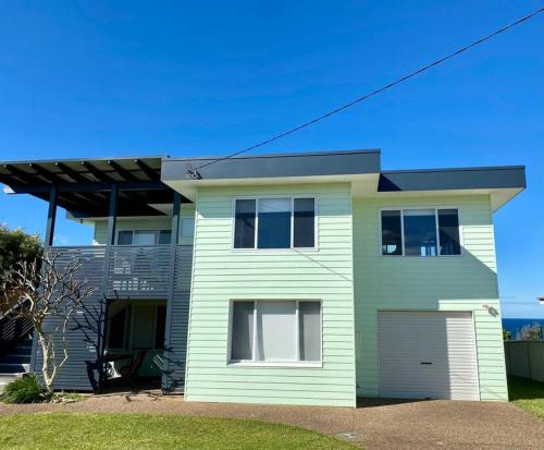 Gallery image of Summer Salt Beach House in Ulladulla