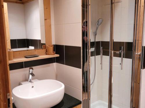 Appartement T4 chaleureux au centre, parking couvert