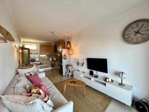 Albufeira Forest View With Pool by Homing