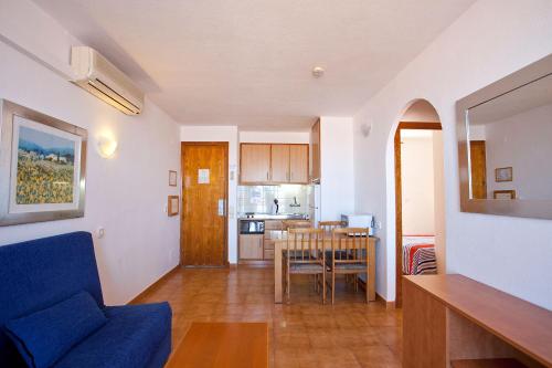 Gallery image of Seth Sa Mirada in Arenal d'en Castell