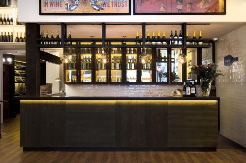 Praktik Vinoteca photo 18