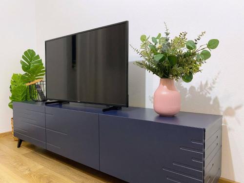 Central Cozy Apartment North Railway St - 4 Min Walk