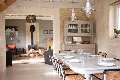 Posezení v ubytování Maison Bel'Air Bayeux