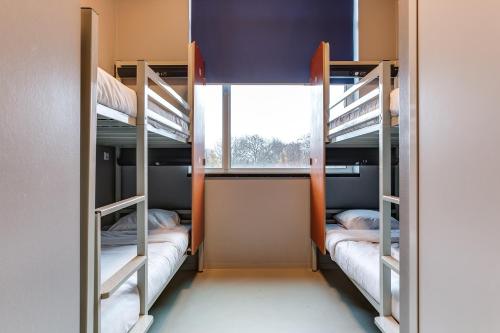 Katil atau katil-katil dalam bilik di ClinkNOORD Hostel