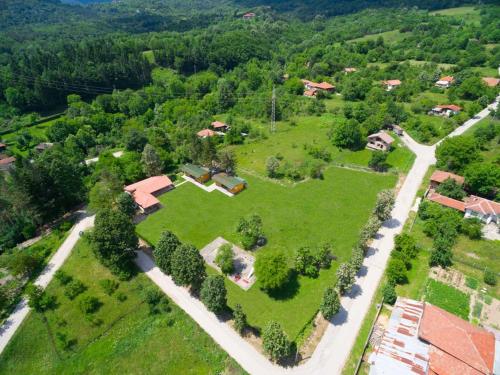 Gallery image of Guest Houses Apriltsi in Kravenik