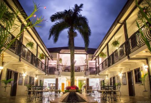 Casa Hotel Las Orquideasにあるレストランまたは飲食店