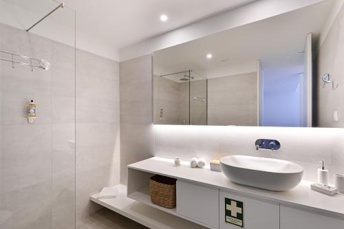 Kúpeľňa v ubytovaní Sé Apartamentos - Casa da Boavista