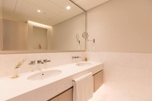Palm Tower St. Regis Amazing view high-end Studio photo 3