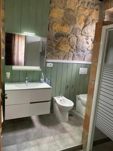 Ένα μπάνιο στο Locanda Villa Naumanni