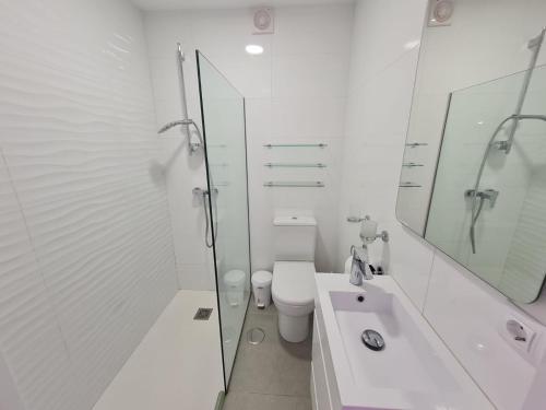 A bathroom at CASA SOL by Maria