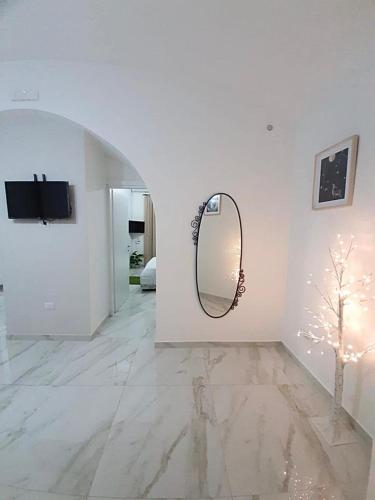 Capuozzo Home