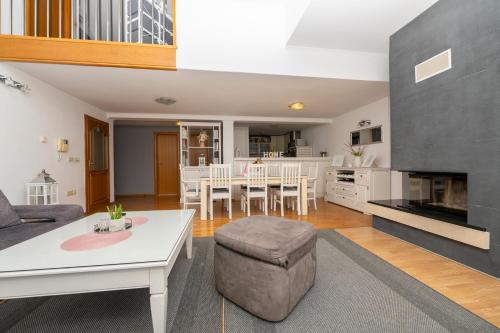 Villa Danijela - Penthouse