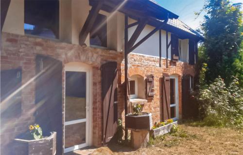 2 Bedroom Awesome Home In Zelazo
