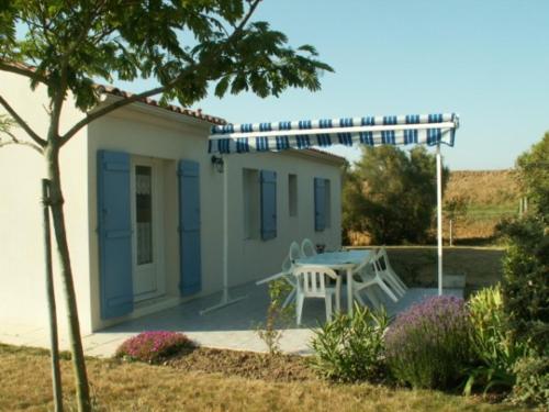 Villa Calme avec Jardin, Proche Plage et Commerces, Animaux Acceptés sur Demande - FR-1-476-118
