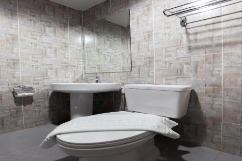 Ένα μπάνιο στο Pranee Home Phang-nga