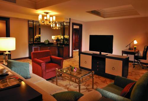 TV a/nebo společenská místnost v ubytování Shangri-La Beihai