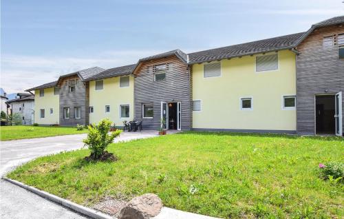 Stunning Home In Borgo Valsugana With Wifi And 8 Bedrooms