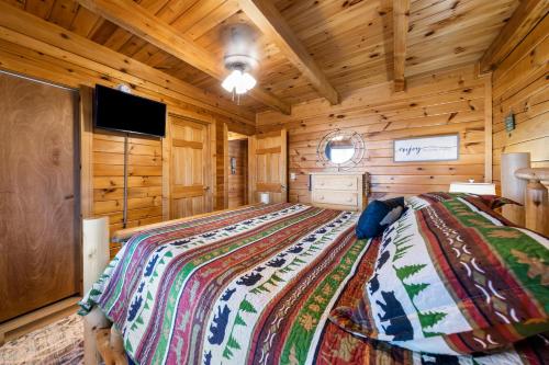 Serenity, A Rustic Log Cabin Retreat photo 24