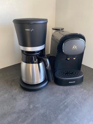 Kemudahan buat kopi dan teh di Maison de Quarreux