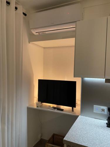Cozy studio on the beach